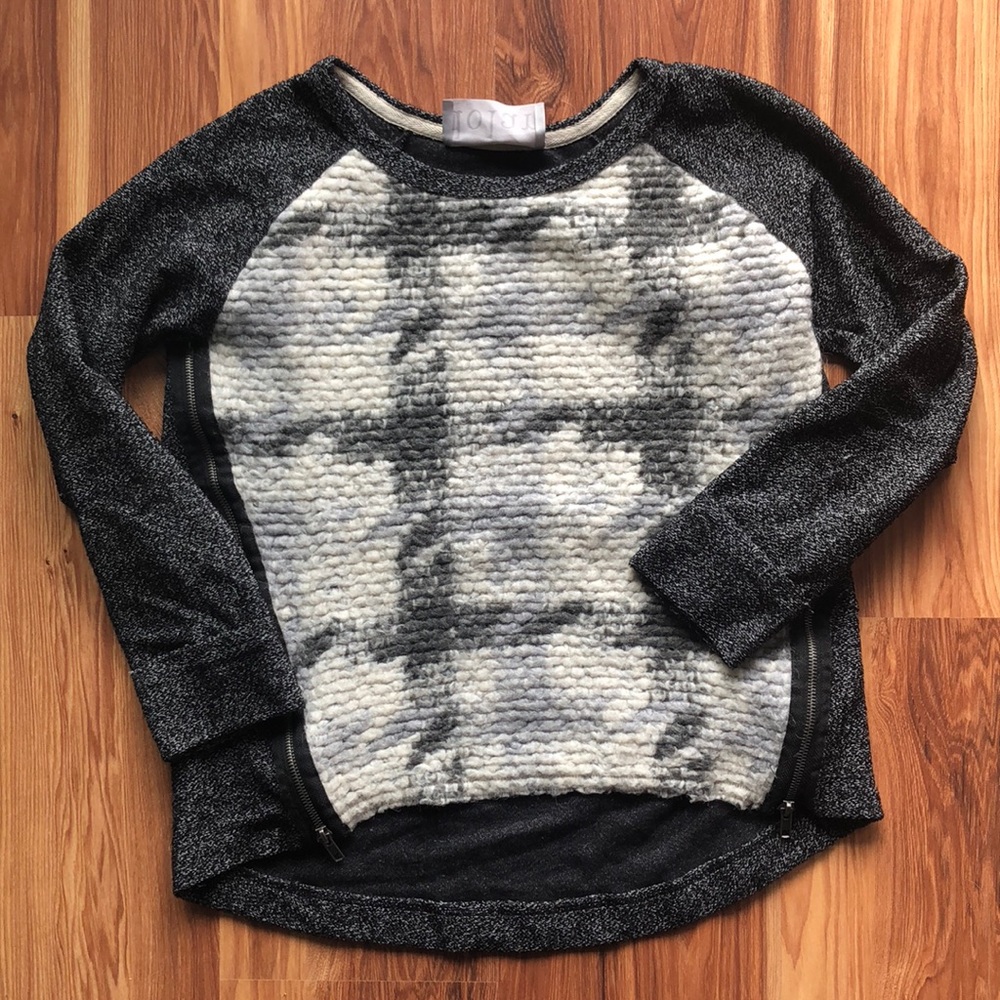 High Low Sweatshirt